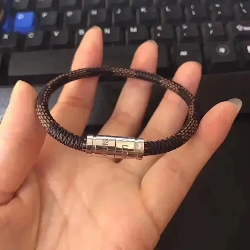 Louis Vuitton Bracelet 3